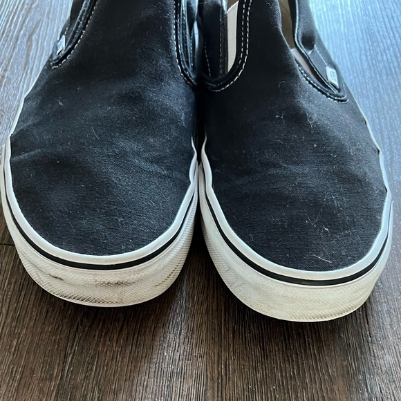 Men’s size 12 Black classic Vans slip ons. - Picture 5 of 8